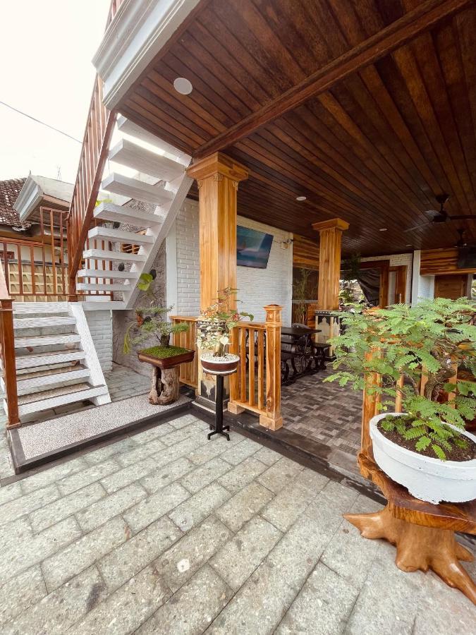 Surfers Villa Medewi Jembrana Екстериор снимка