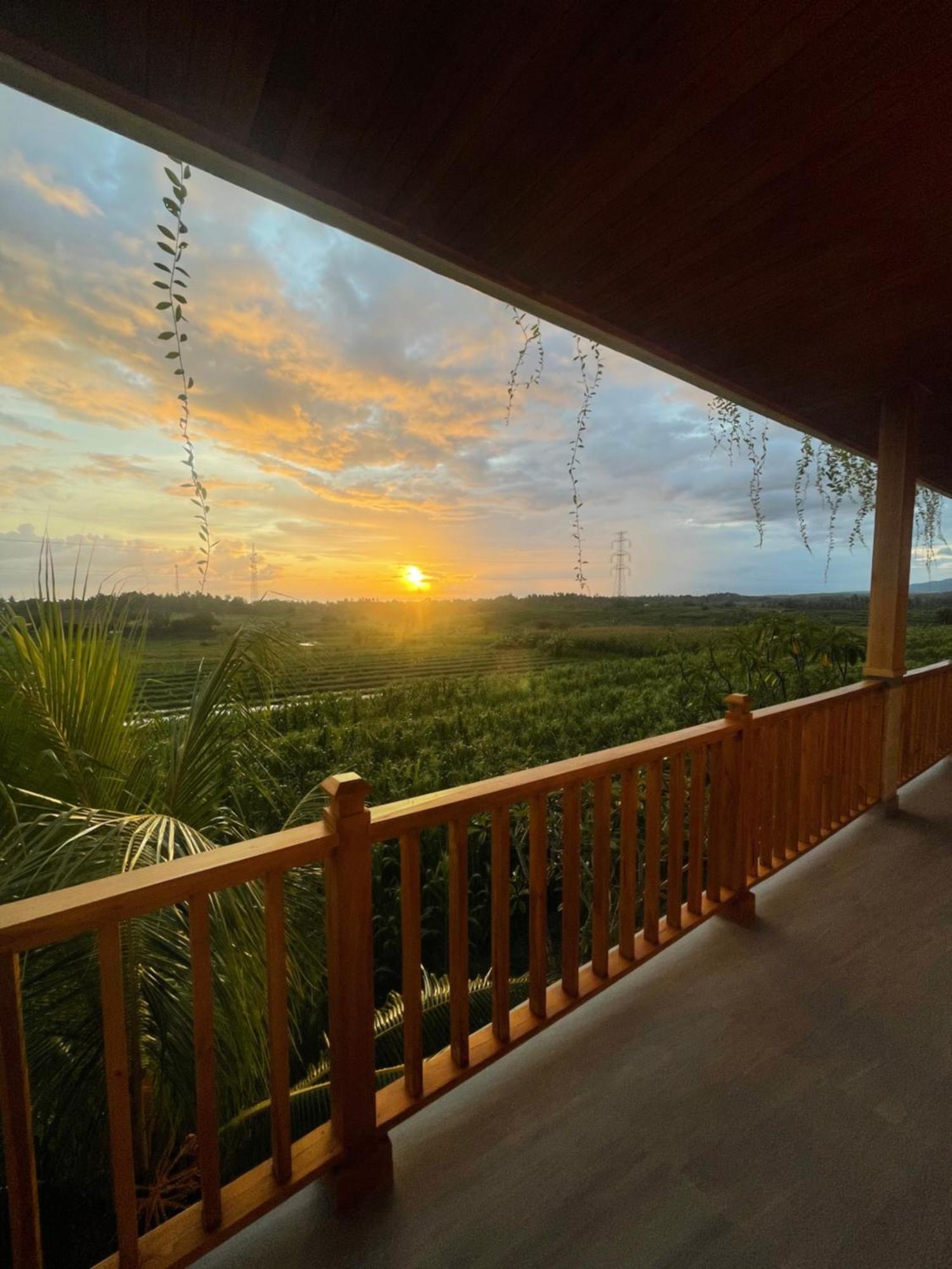 Surfers Villa Medewi Jembrana Екстериор снимка