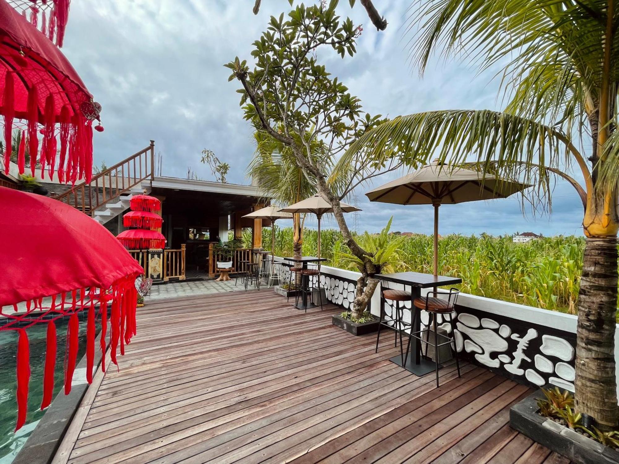 Surfers Villa Medewi Jembrana Екстериор снимка